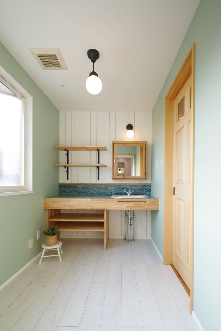 house-10 (renovation), dwarf dwarf Bagno in stile scandinavo