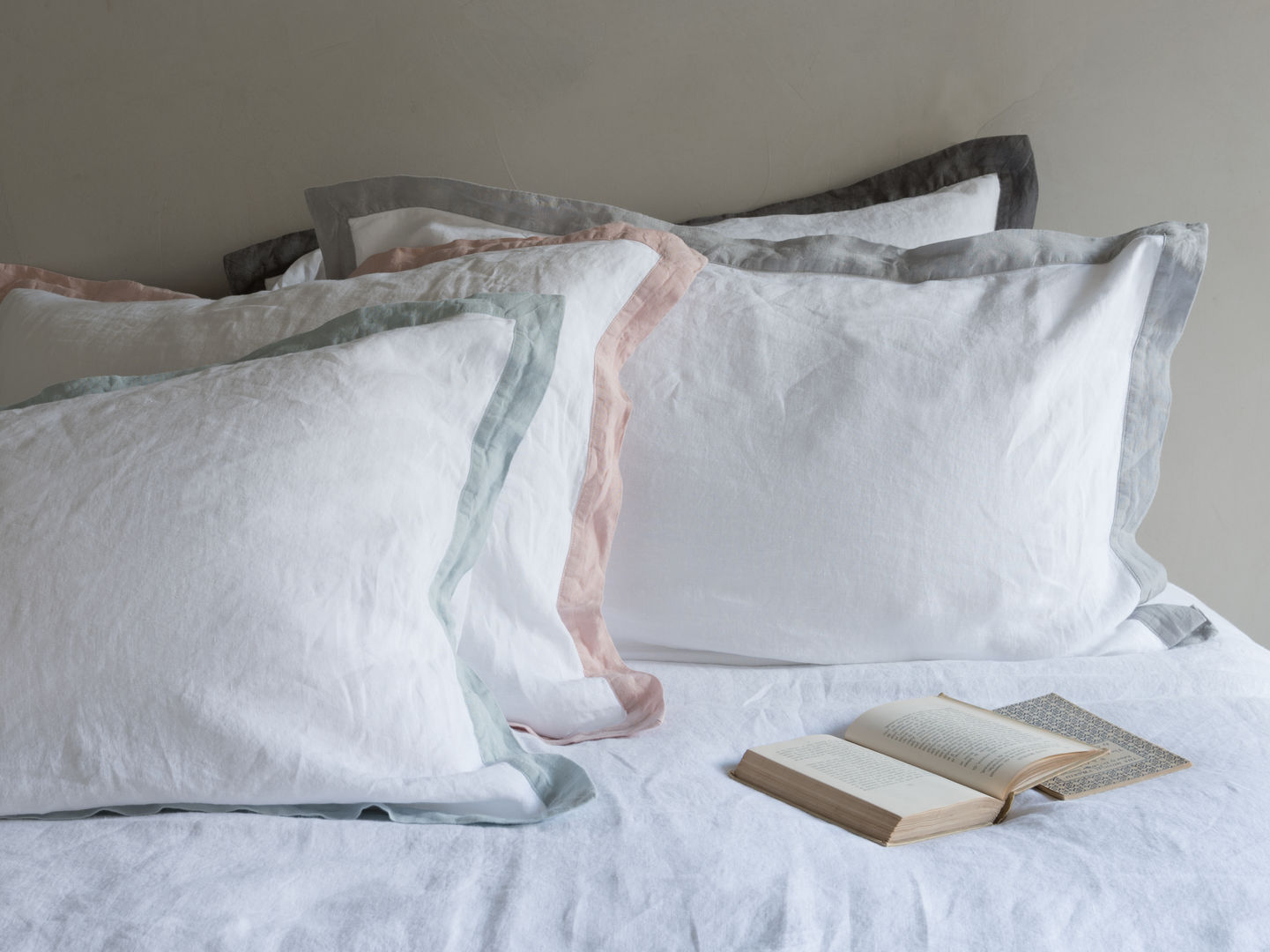 Lazy Daze bed linen Loaf Modern Bedroom bedding,bedlinen,linen,trimming,grey,pink,charcoal,blue