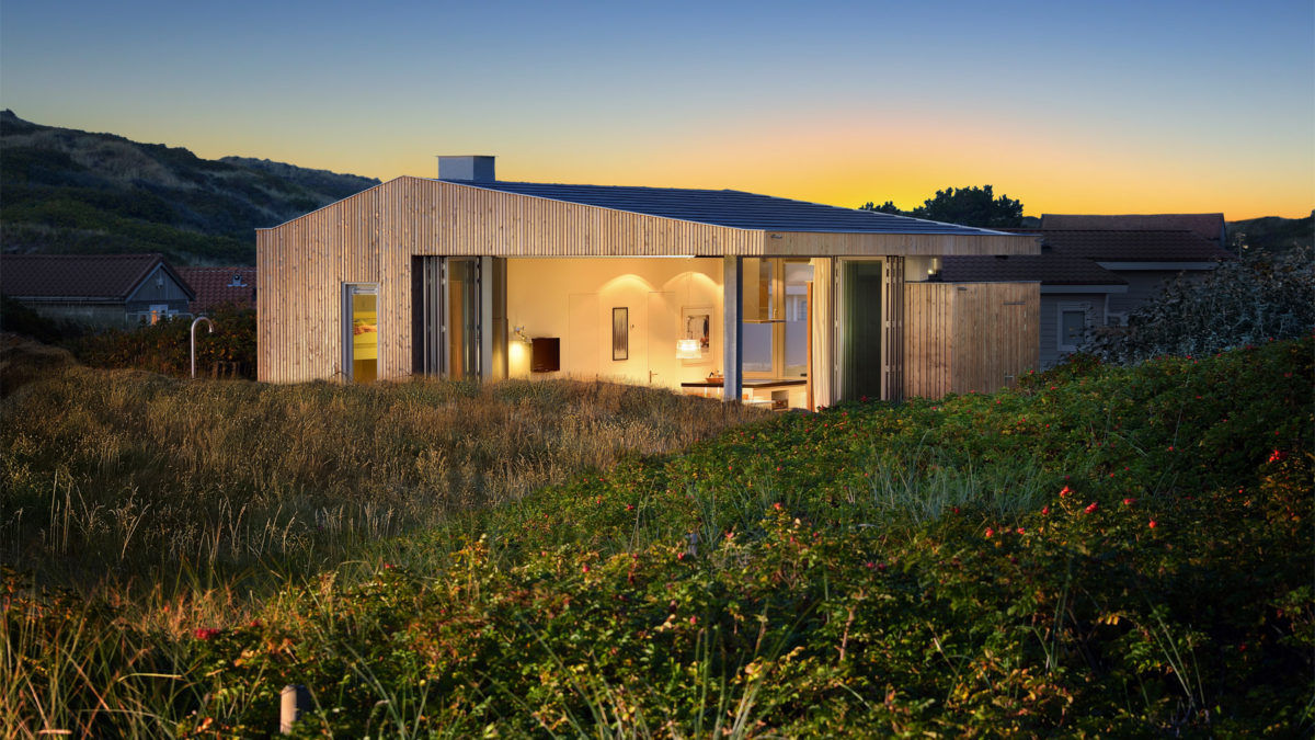 Luxe vakantiehuisje in de duinen van Vlieland, BNLA architecten BNLA architecten Minimalistische huizen