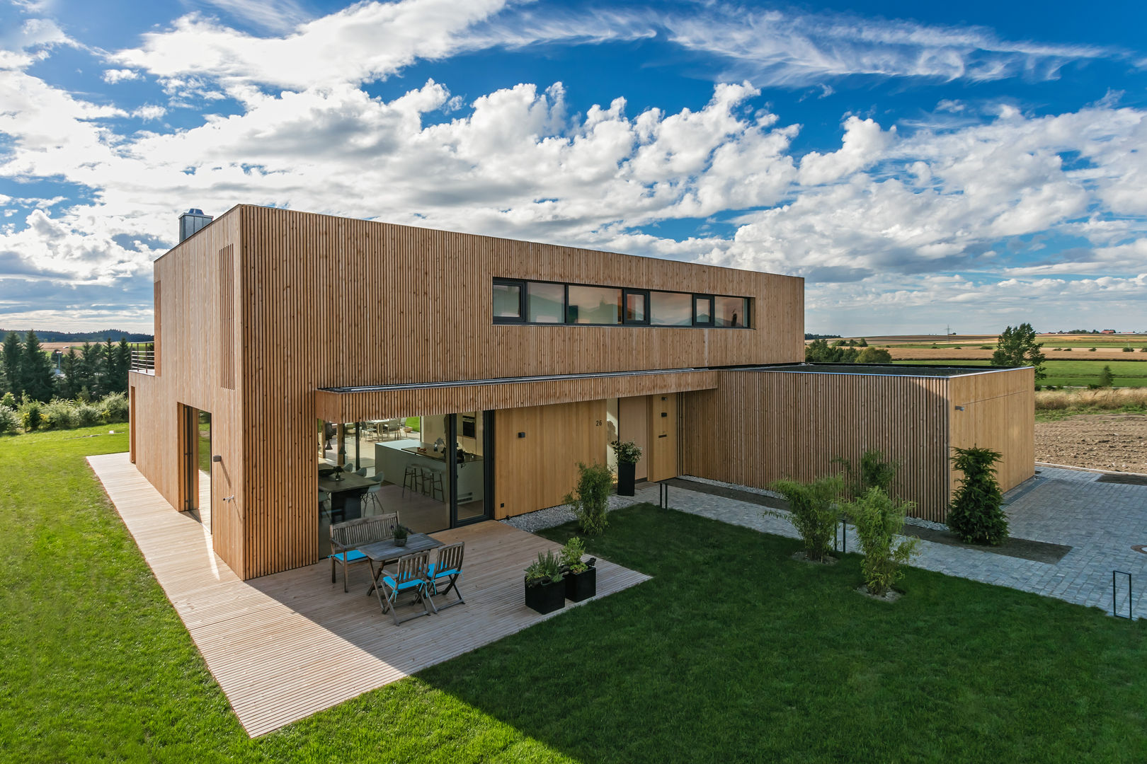 Wohnhaus bei Rottweil, schwarzwälder design zieht ein schwarzwälder design zieht ein