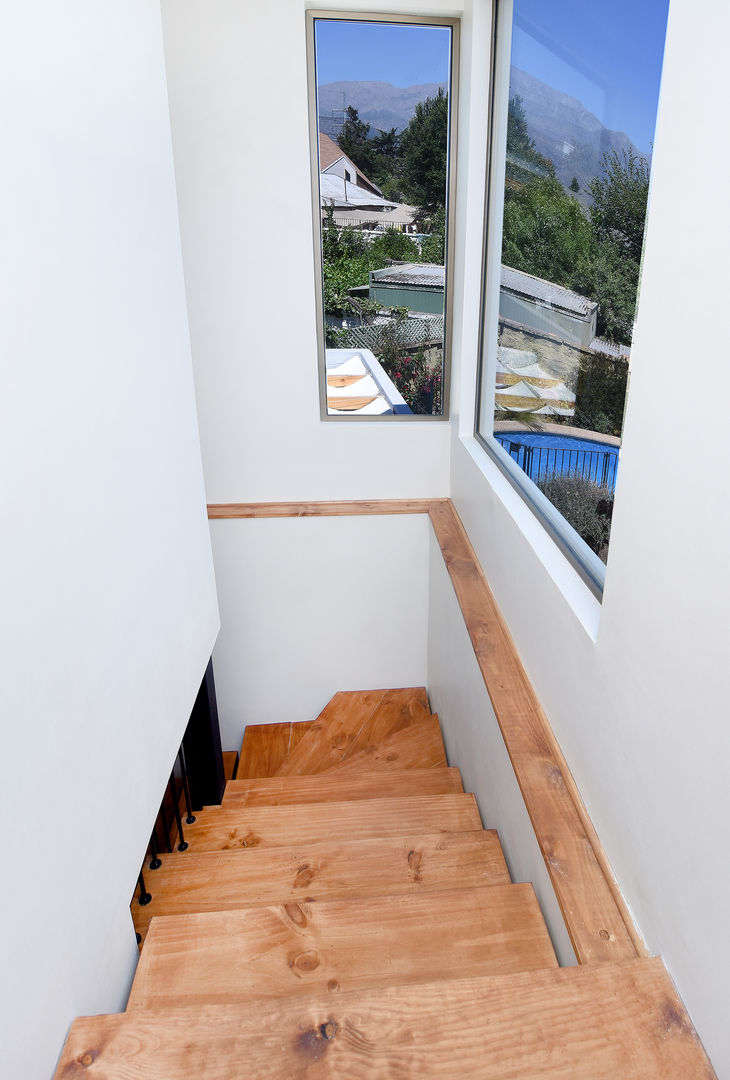 Remodelación Casa Soler, ARCOP Arquitectura & Construcción ARCOP Arquitectura & Construcción Modern corridor, hallway & stairs