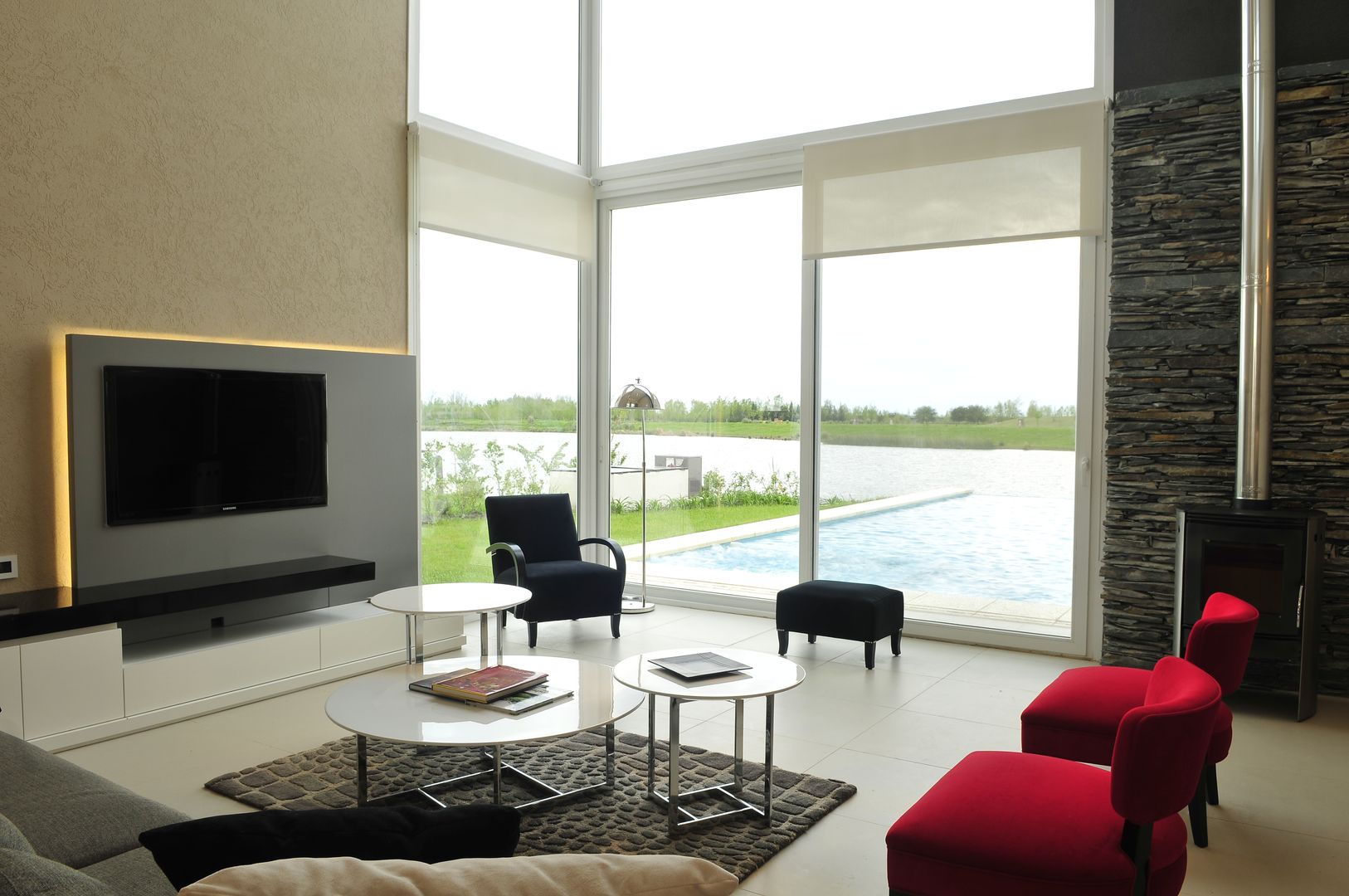 La Reserva Cardales "A La Laguna", Estudio Gore Estudio Gore Living room