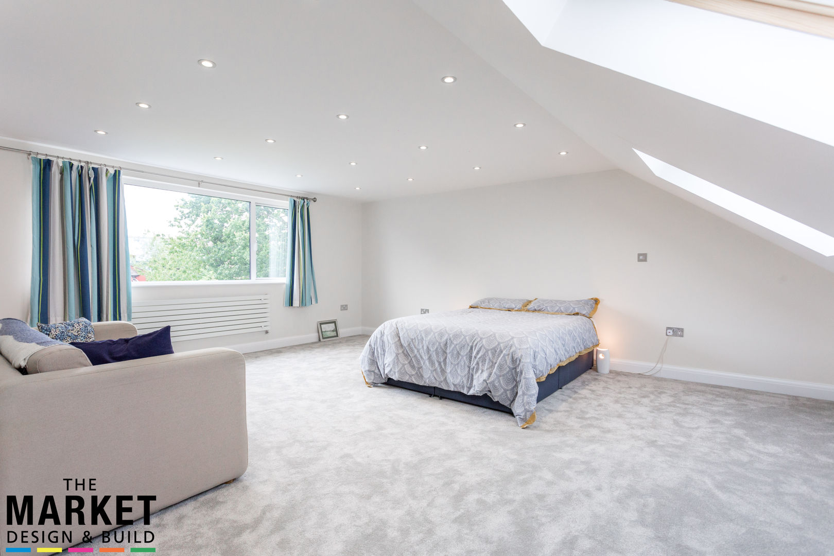 Stunning North London Home Extension & Loft Conversion , The Market Design & Build The Market Design & Build Chambre moderne