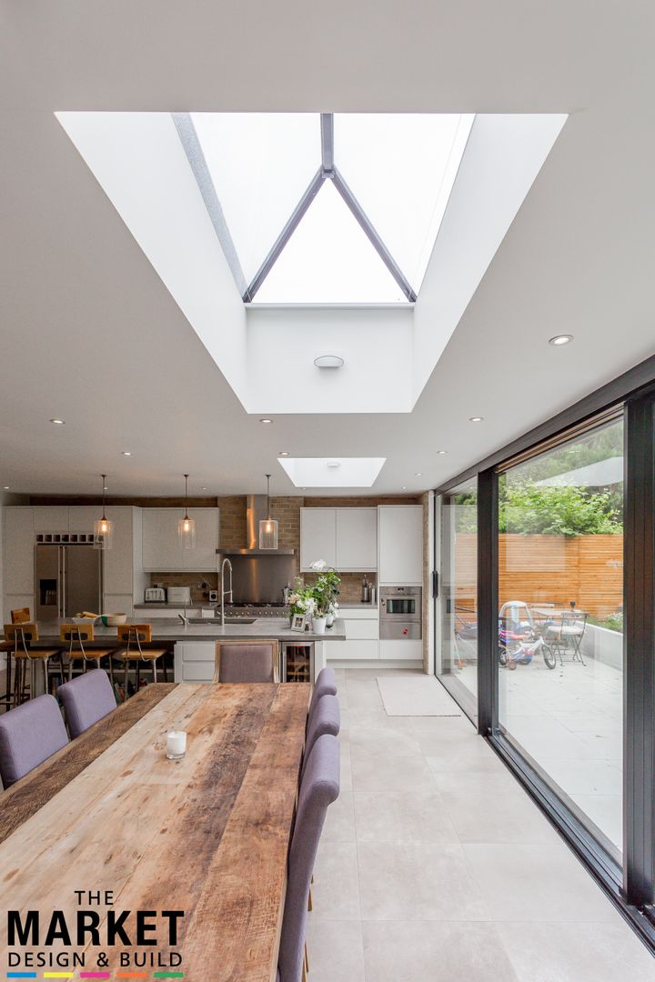 Stunning North London Home Extension & Loft Conversion , The Market Design & Build The Market Design & Build غرفة السفرة