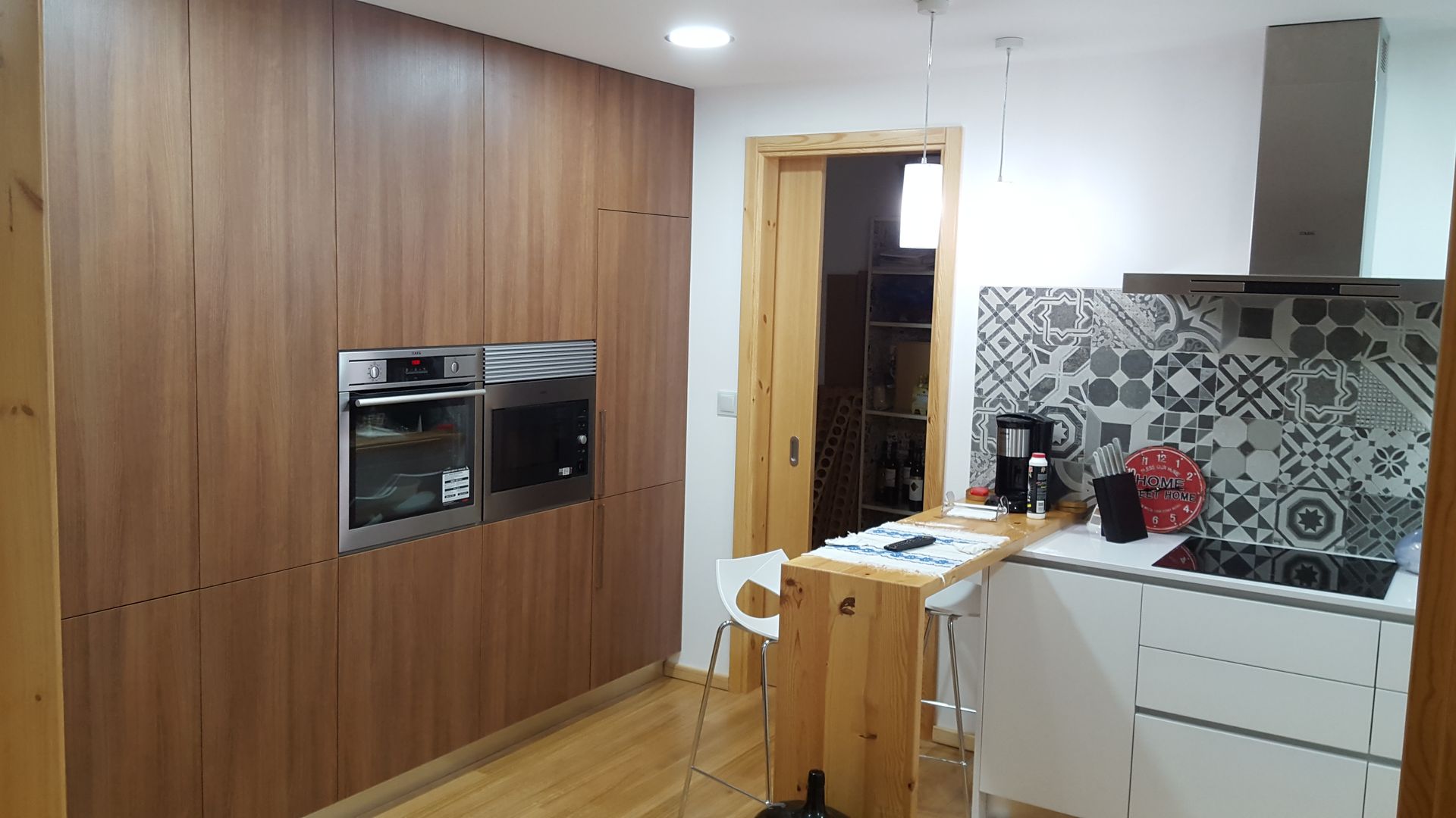 RUSTICASA | Post & Beam | Vila Nova de Gaia, RUSTICASA RUSTICASA Built-in kitchens Wood Wood effect