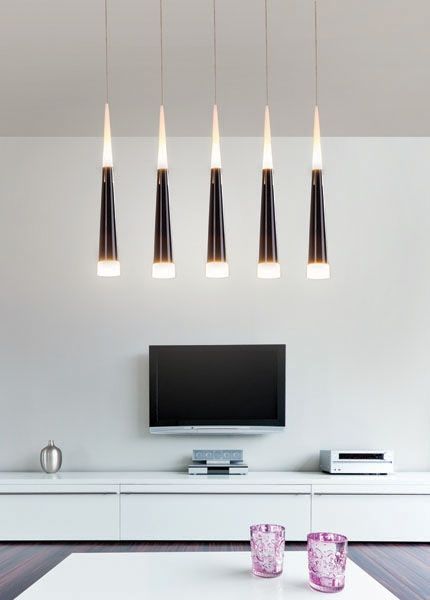 homify Modern living room میٹل Lighting