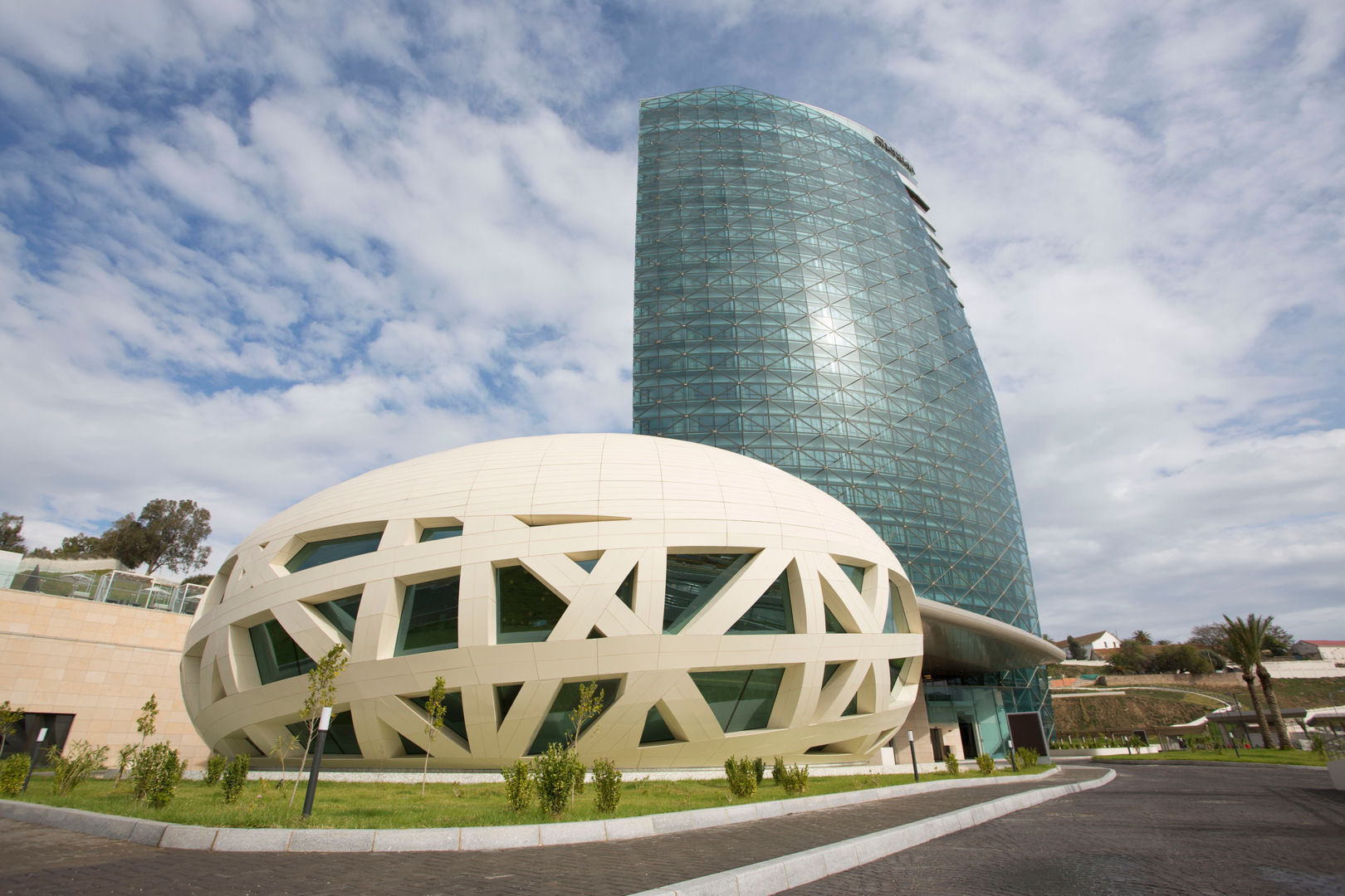 Hotel Sheraton Annaba, Algeria – Spherical dome created with KRION®, KRION® Porcelanosa Solid Surface KRION® Porcelanosa Solid Surface Commercial spaces Hotels