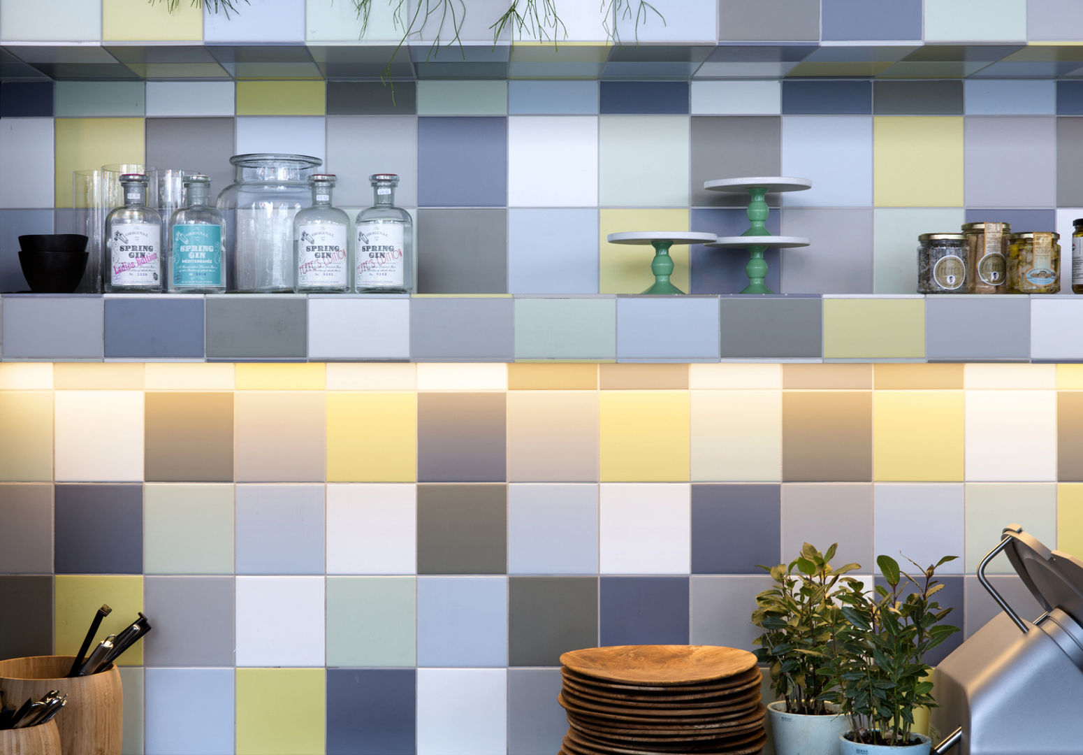 Royal Mosa und KerBin, zwei Partner für Deutschland, KerBin GbR Fliesen Naturstein Mosaik KerBin GbR Fliesen Naturstein Mosaik Modern style kitchen