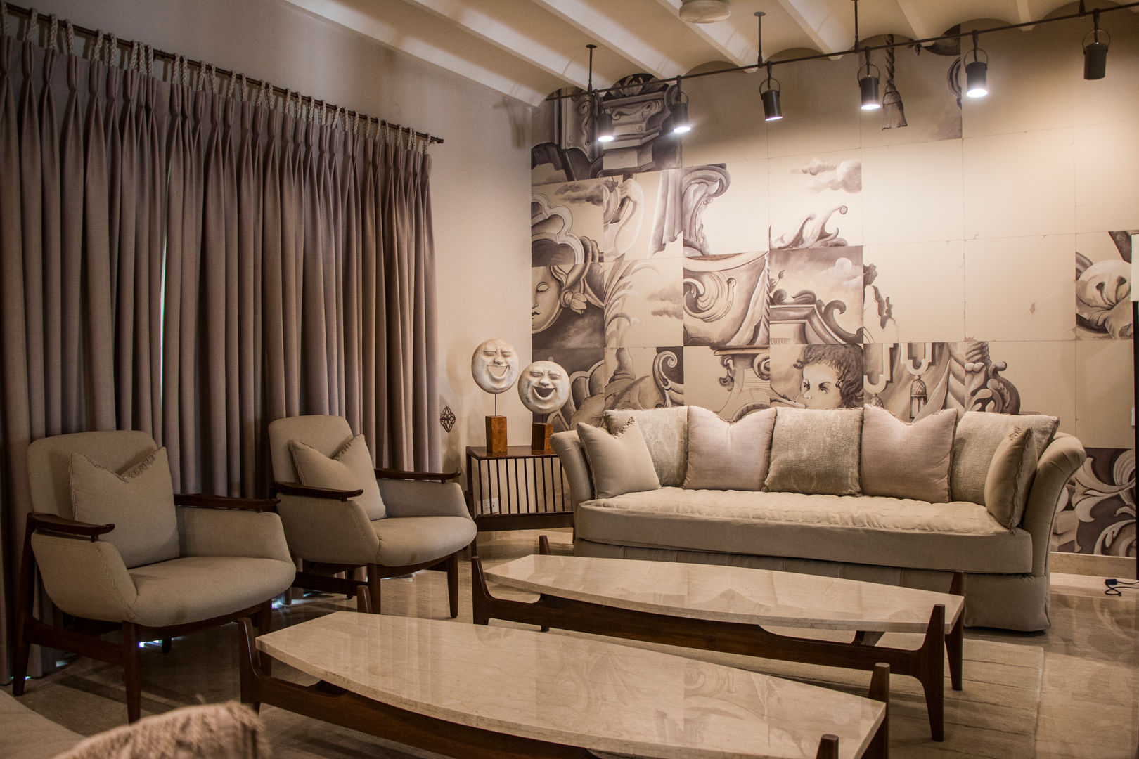 BUNGALOW- MR.ANURAG GOYEL, DESIGNER'S CIRCLE DESIGNER'S CIRCLE Livings de estilo