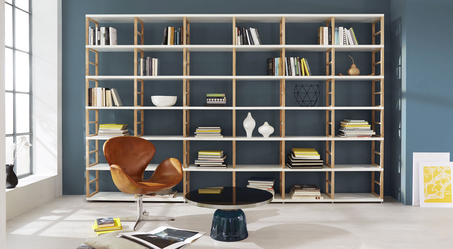 MAXX—Open Shelving Units homify 北欧デザインの リビング bookshelf,bookcase