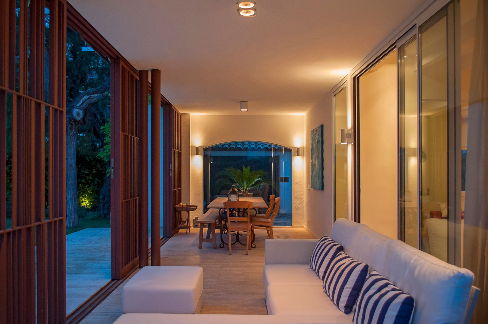 Terrace at night Rardo - Architects Moderner Balkon, Veranda & Terrasse arquitectos,sitges,architects in sitges,terrace,night lighting