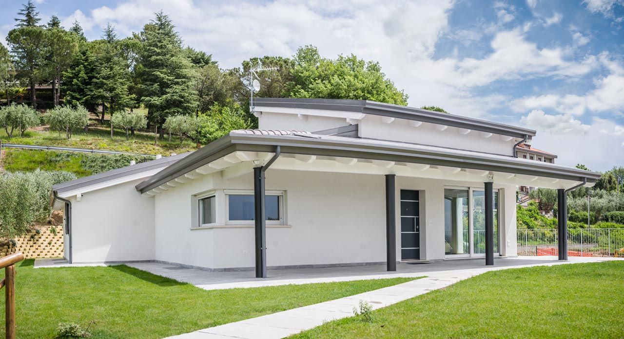 Casa in Legno - Perugia, Costantini Case in Legno Costantini Case in Legno Casas estilo moderno: ideas, arquitectura e imágenes