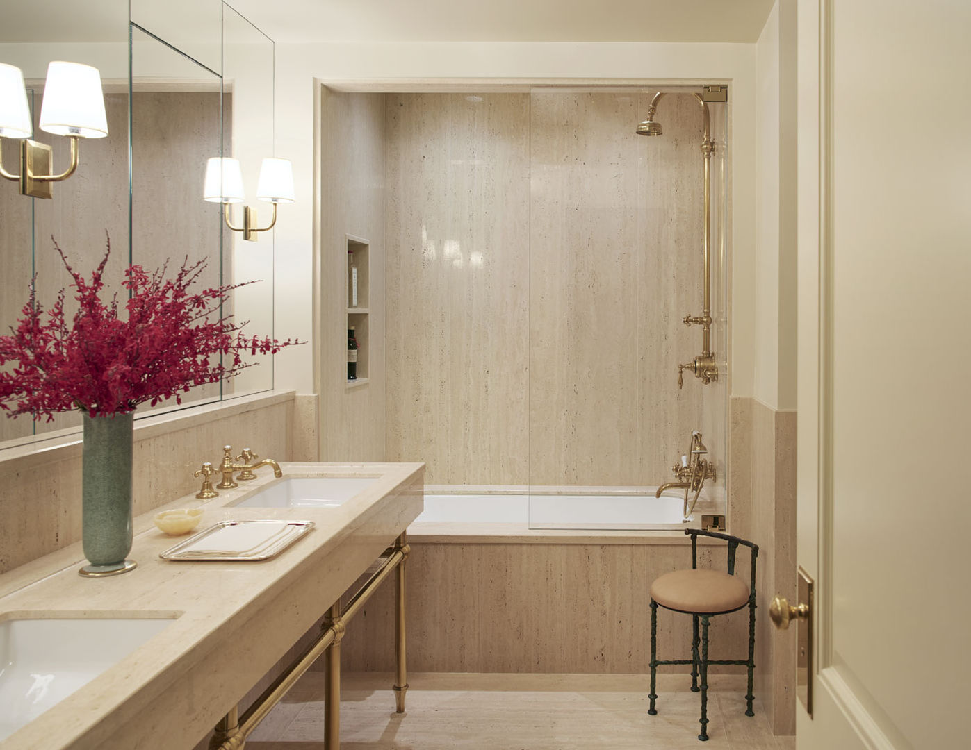 West Village Townhouse andretchelistcheffarchitects Classic style bathroom art deco,contemporary,manhattan,new york,townhouse,wood,marble,sophisticated
