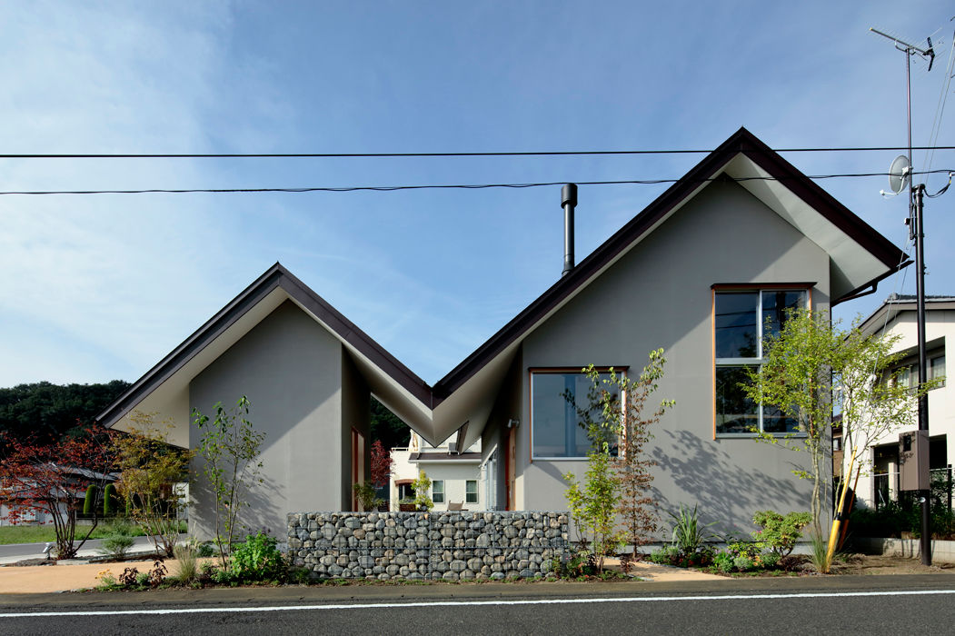 阿左美のいえ, arc-d arc-d Casas de estilo ecléctico