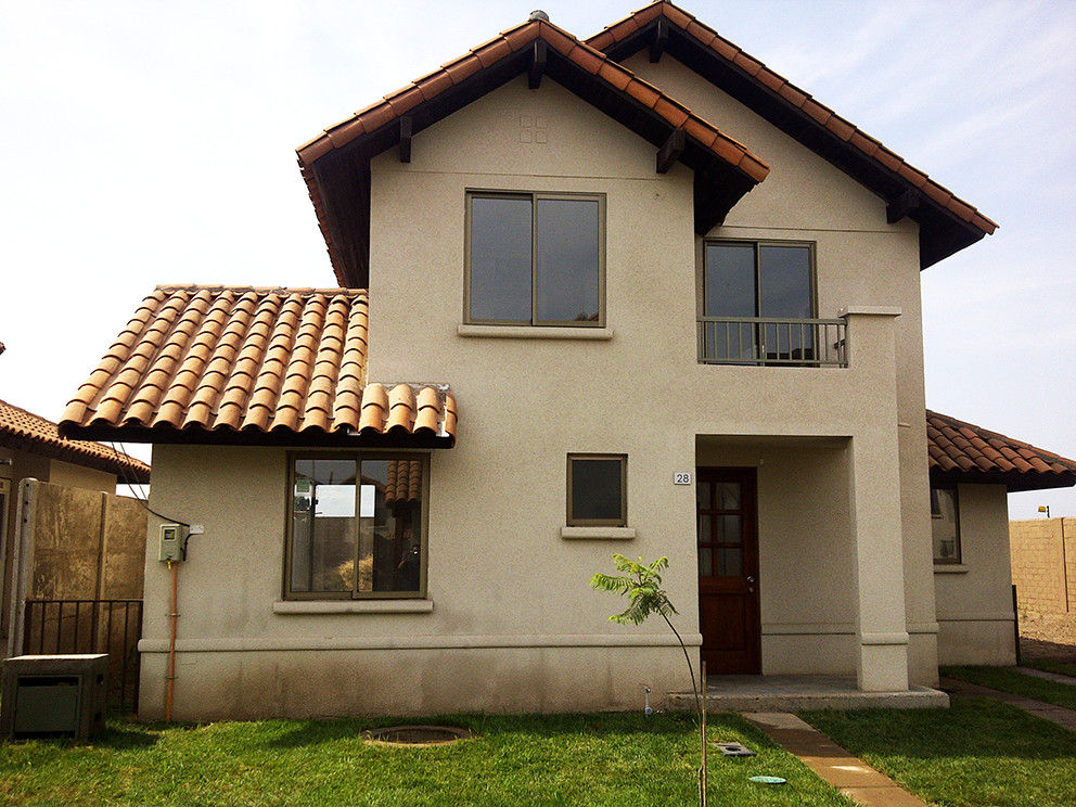 Condominio Laguna Del Sol, ARCOP Arquitectura & Construcción ARCOP Arquitectura & Construcción Casas de estilo clásico