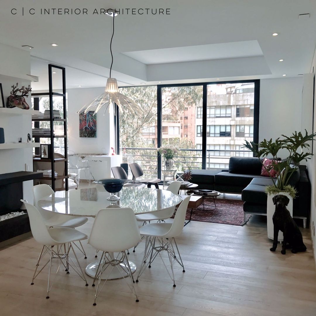 APARTAMENTO ROSALES | Residencial, C | C INTERIOR ARCHITECTURE C | C INTERIOR ARCHITECTURE Столовая комната в стиле модерн