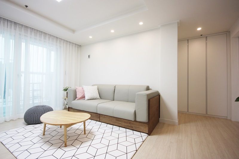 광장동 32평 내츄럴 홈스타일링, homelatte homelatte Minimalist living room
