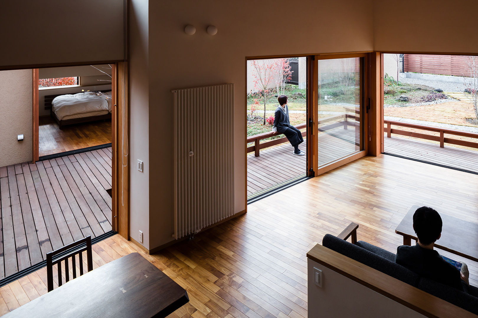 北アルプスを望む家, 藤松建築設計室 藤松建築設計室 Modern living room