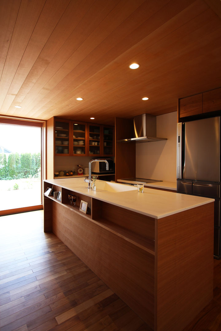 北アルプスを望む家, 藤松建築設計室 藤松建築設計室 Кухня