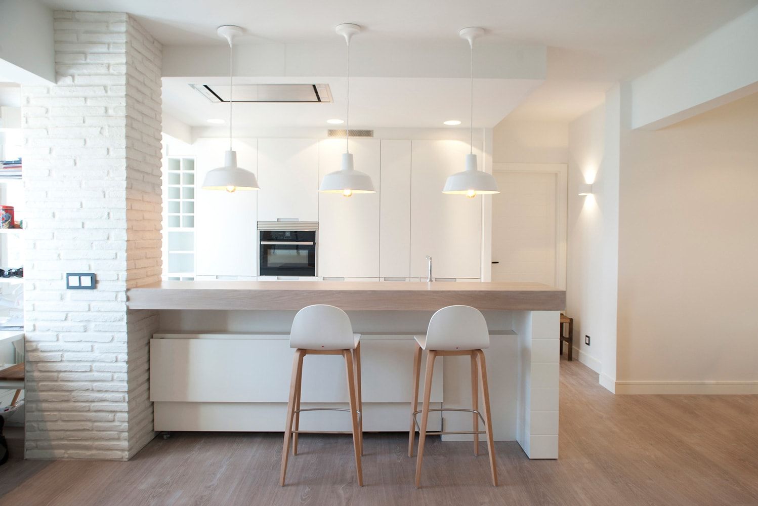 Diseño interior de vivienda, Sube Interiorismo Sube Interiorismo インダストリアルデザインの キッチン