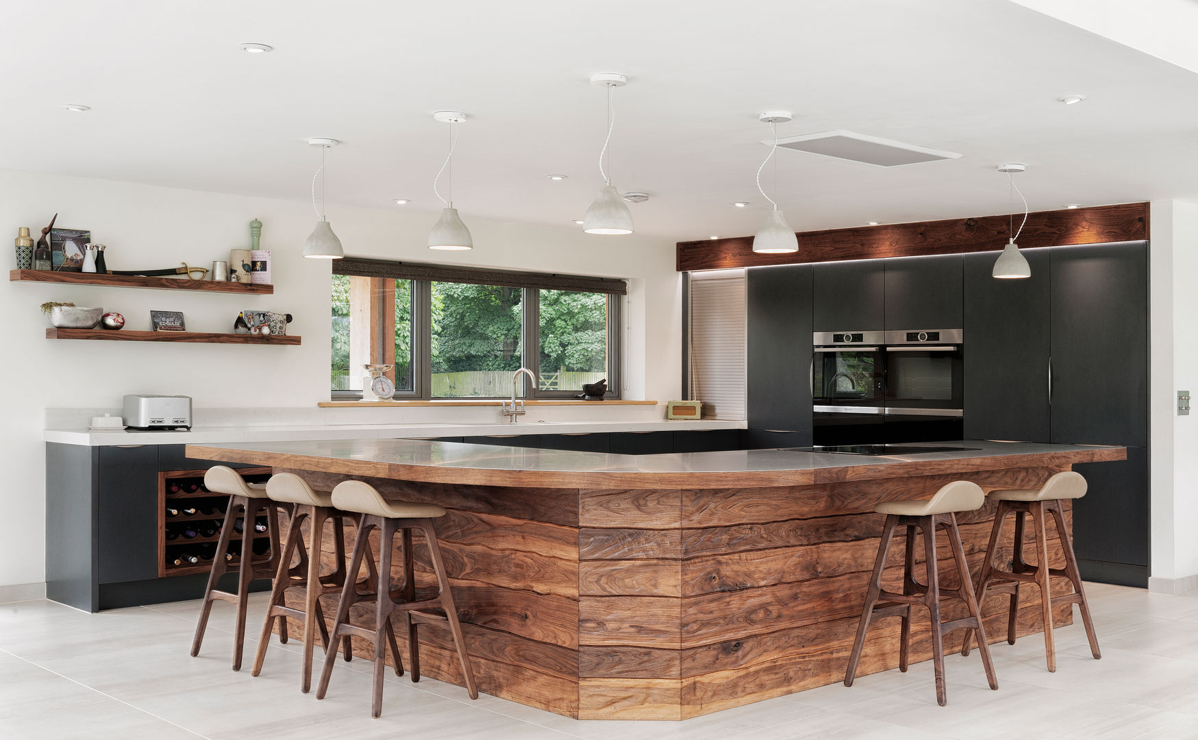 Rose Project, Dan Wray Photography Dan Wray Photography Dapur built in