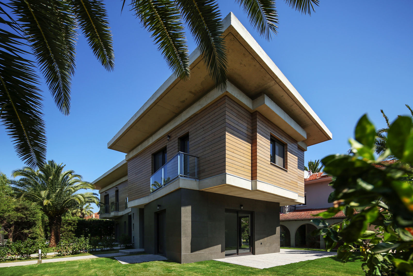 Ilıca Evi, Egeli Proje Egeli Proje Casas modernas Derivados de madeira Transparente