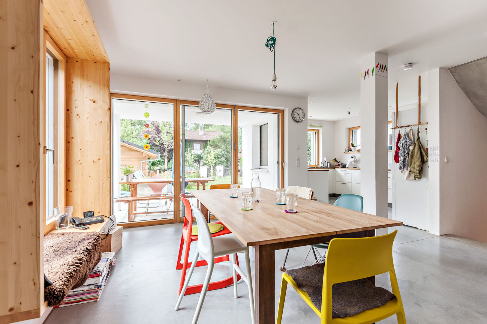 Energieeffizienzhaus Raubling, Architekturbüro Schaub Architekturbüro Schaub Modern dining room