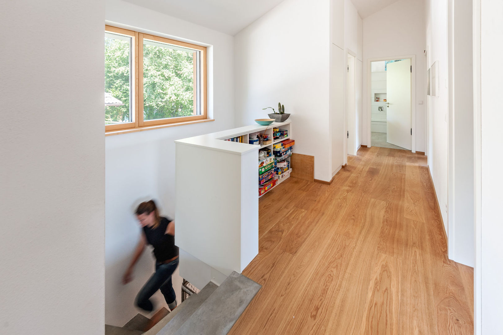 Energieeffizienzhaus Raubling, Architekturbüro Schaub Architekturbüro Schaub Modern Corridor, Hallway and Staircase