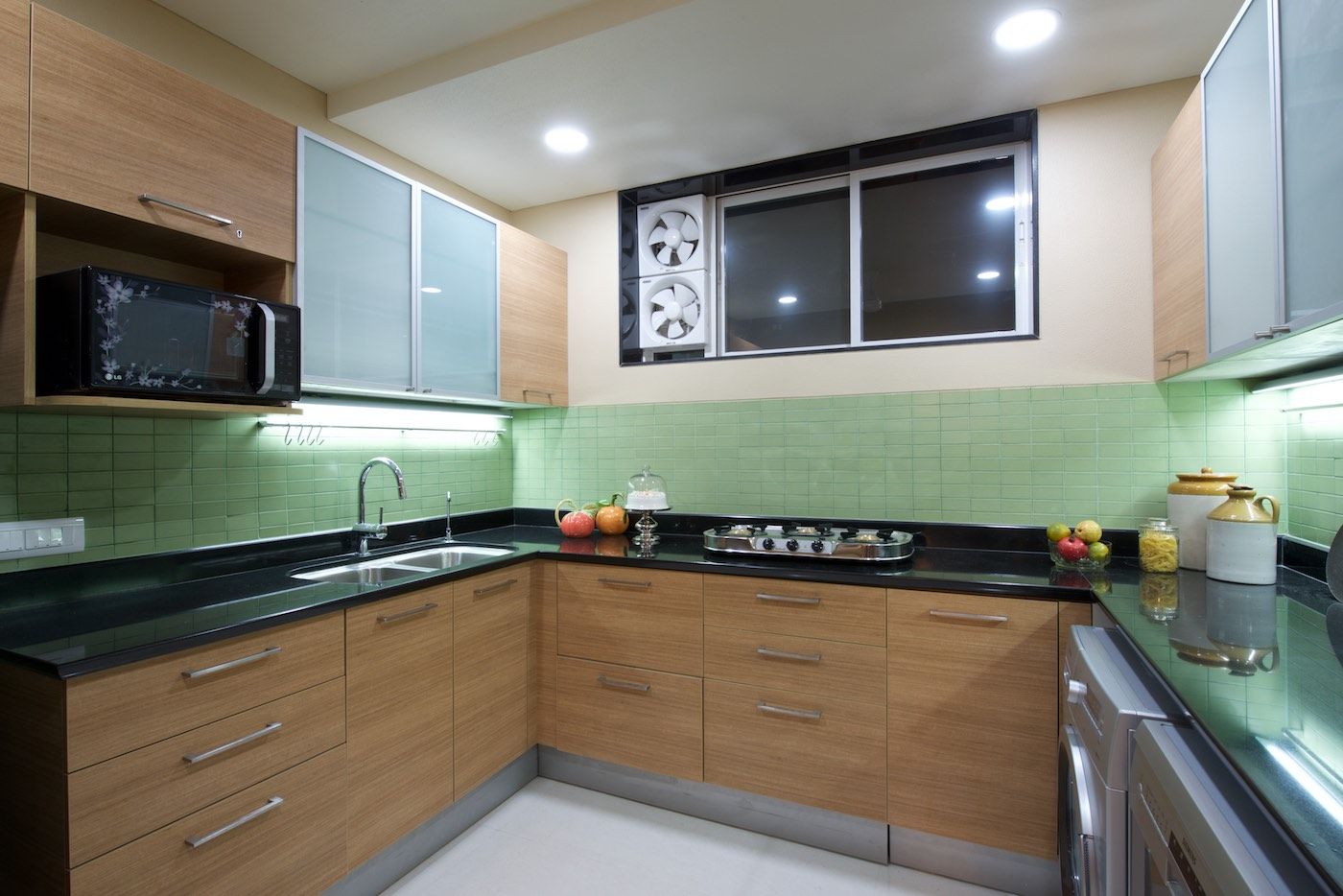 Premium home interior designs, Bric Design Group Bric Design Group Asian style kitchen