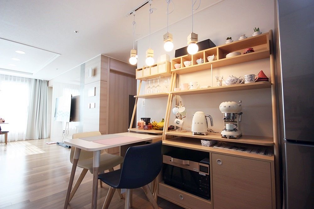 핑크 포인트 새아파트 신혼집 홈스타일링, homelatte homelatte Scandinavian style kitchen