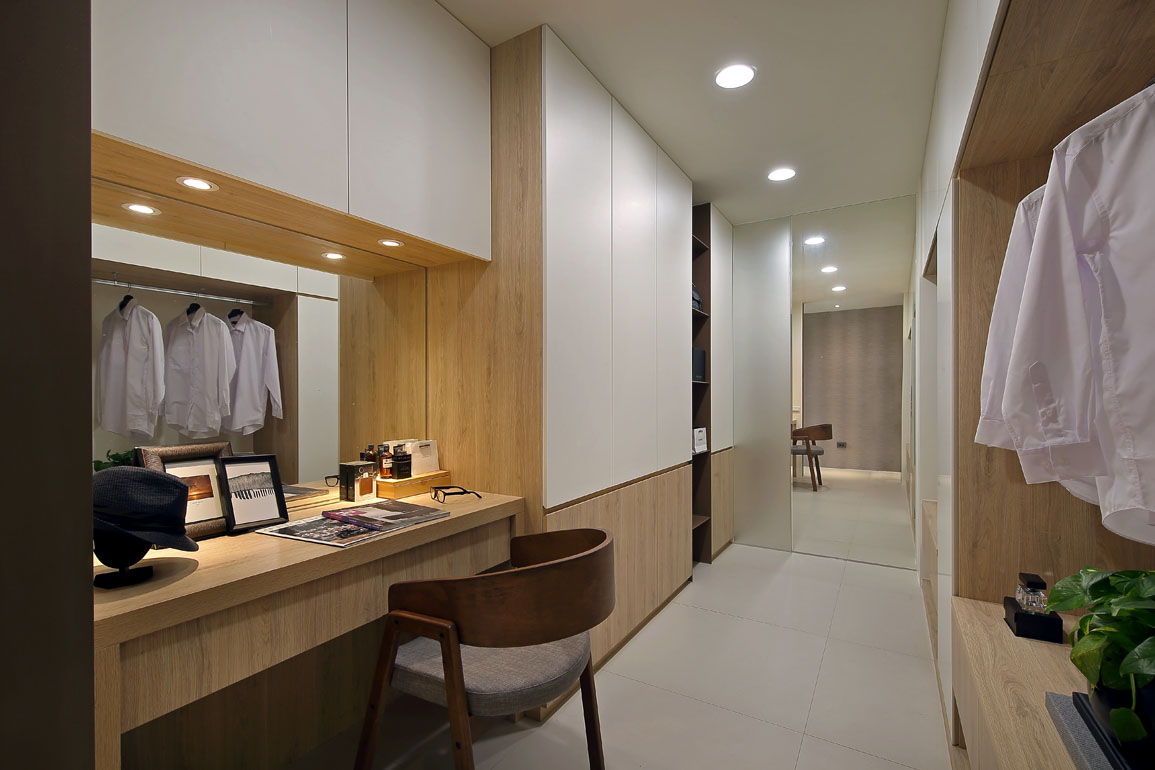 隨意隨心，恰如其分的空間, 楊允幀空間設計 楊允幀空間設計 Modern dressing room