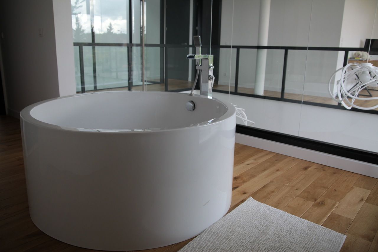 RUSTICASA | Villa Carré | Bussy-Saint-Georges, RUSTICASA RUSTICASA Phòng tắm phong cách hiện đại Gỗ Wood effect