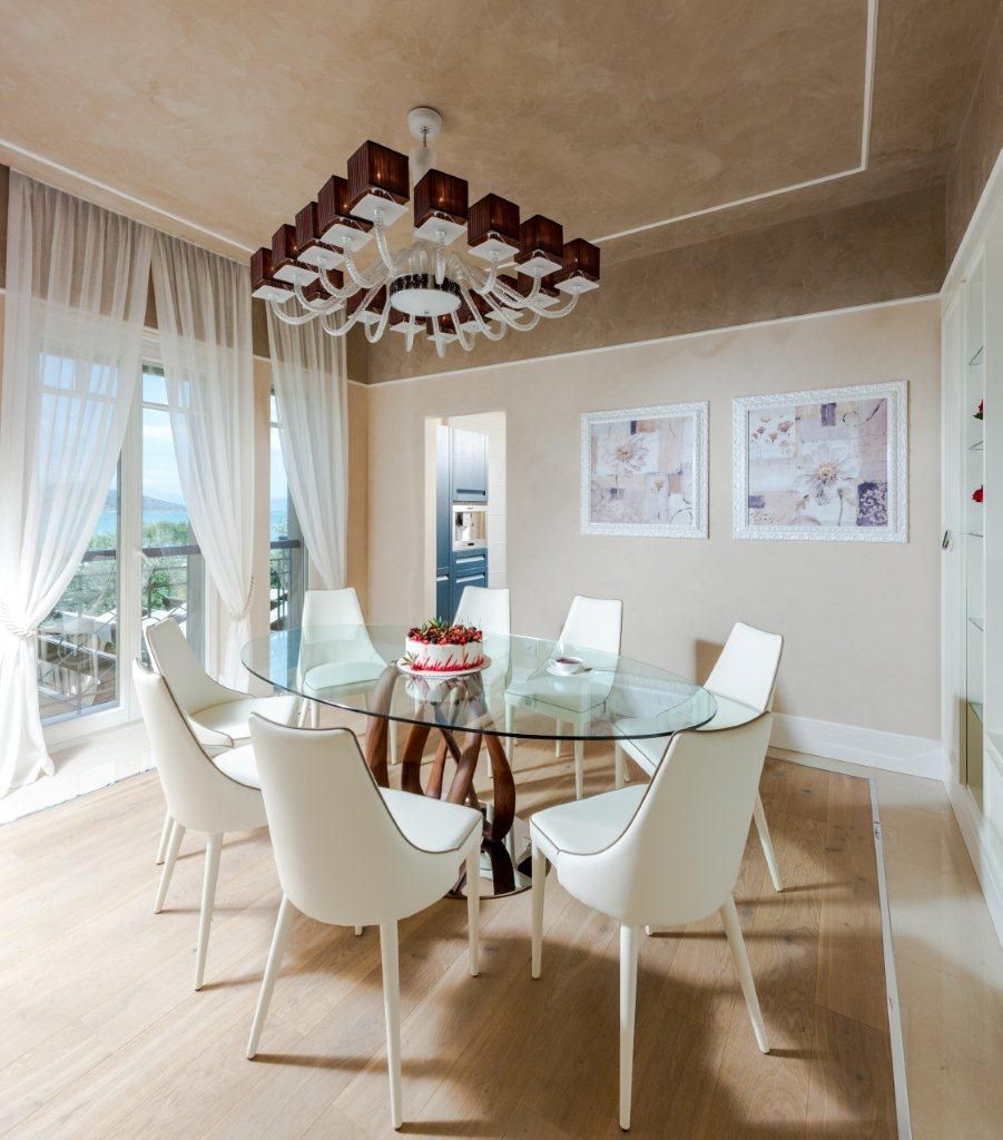 Villa Olivia, una residenza di lusso con vista mozzafiato sull’Egeo e spiaggia privata, Studio D73 Studio D73 Mediterranean style dining room