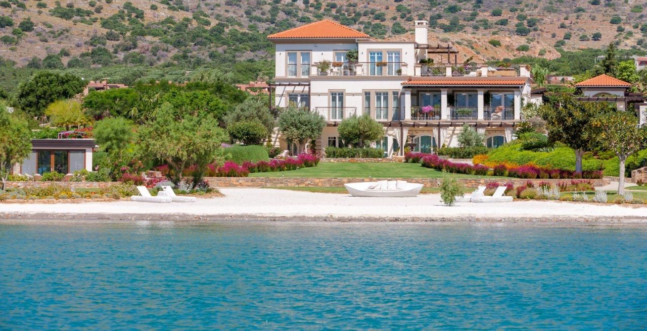 Villa Olivia, una residenza di lusso con vista mozzafiato sull’Egeo e spiaggia privata, Studio D73 Studio D73 Villas