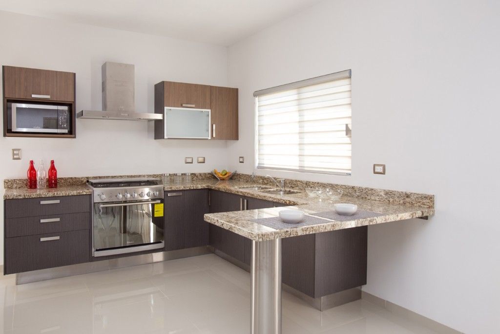 SECTOR VIÑEDOS MODELO SURICATA, KOVE Cocinas y Muebles KOVE Cocinas y Muebles ห้องครัว แผ่นไม้อัด ที่เก็บของ