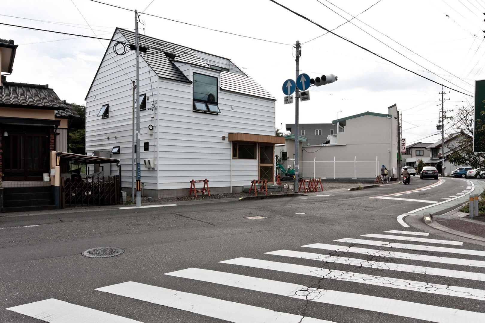 上原堤の家, 有限会社 法澤建築デザイン事務所 有限会社 法澤建築デザイン事務所