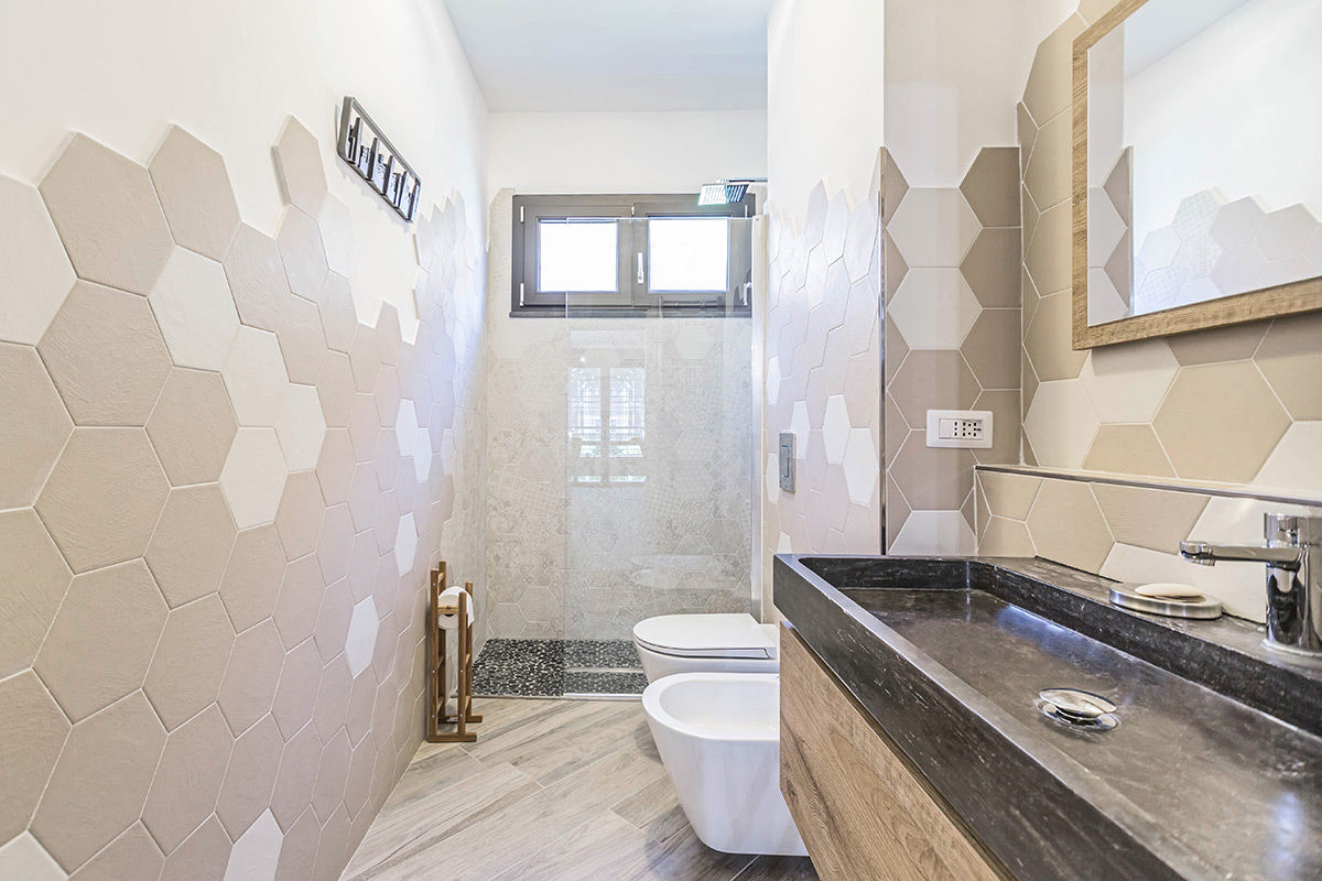 Ristrutturazione appartamento 85 mq Roma, Casilina, Facile Ristrutturare Facile Ristrutturare Industrial style bathroom