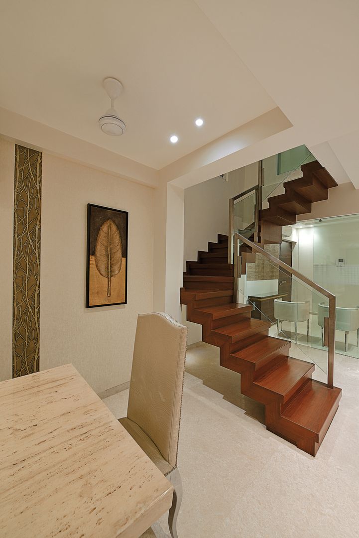 Stairs homify Modern corridor, hallway & stairs