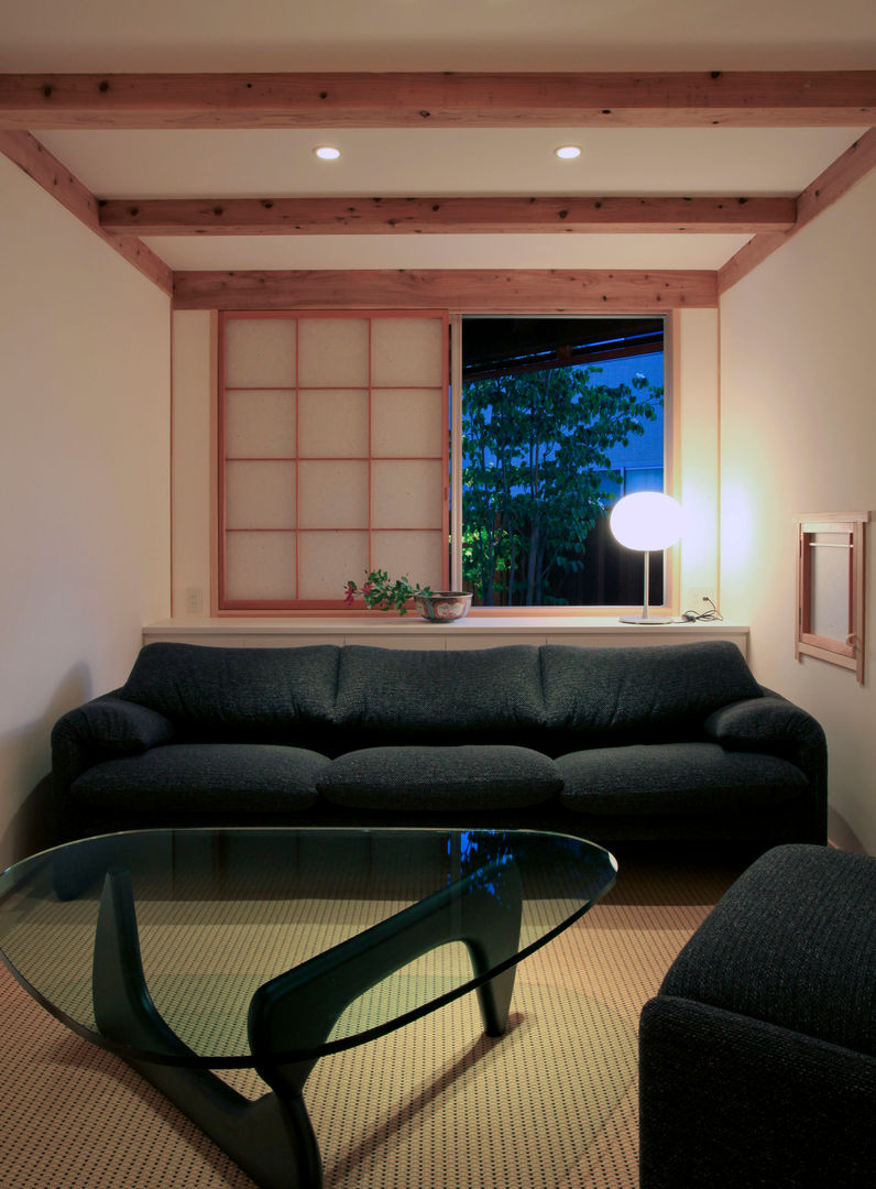 kitadoi house, 髙岡建築研究室 髙岡建築研究室 Asian style living room