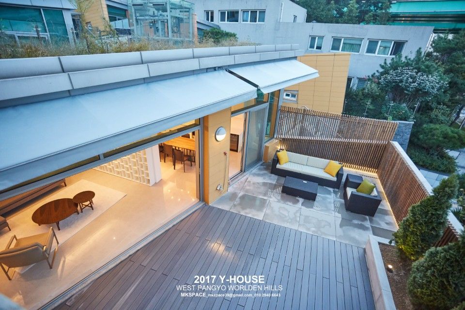 가구와 공간을 같이 계획한 인테리어, 건축일상 건축일상 Modern terrace