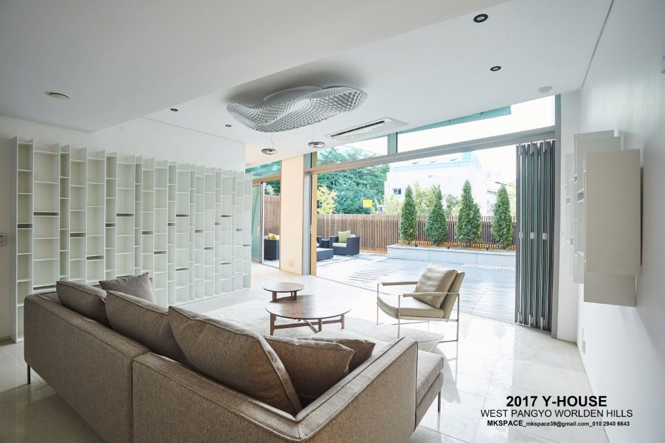 가구와 공간을 같이 계획한 인테리어, 건축일상 건축일상 Modern living room