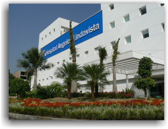 Jardines del Hospital Angeles Lindavista, BARRAGAN ARQUITECTOS BARRAGAN ARQUITECTOS Gewerbeflächen Krankenhäuser