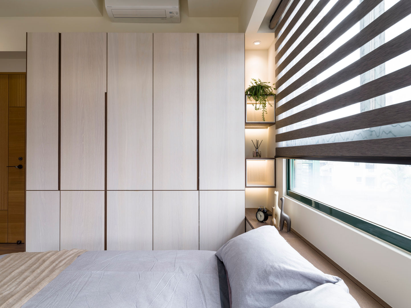 澄淨舒心, 楊允幀空間設計 楊允幀空間設計 Modern style bedroom