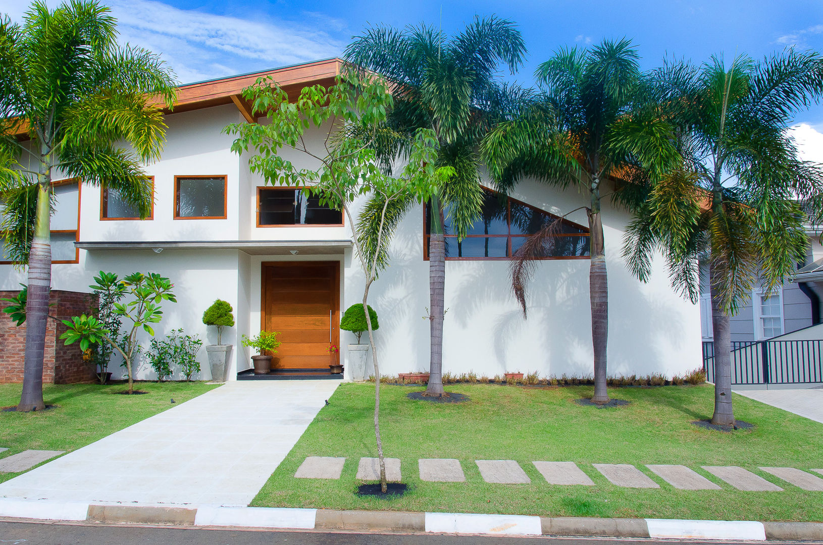 Casa da Mata, Flavio Vila Nova Arquitetura Flavio Vila Nova Arquitetura Casas de estilo tropical