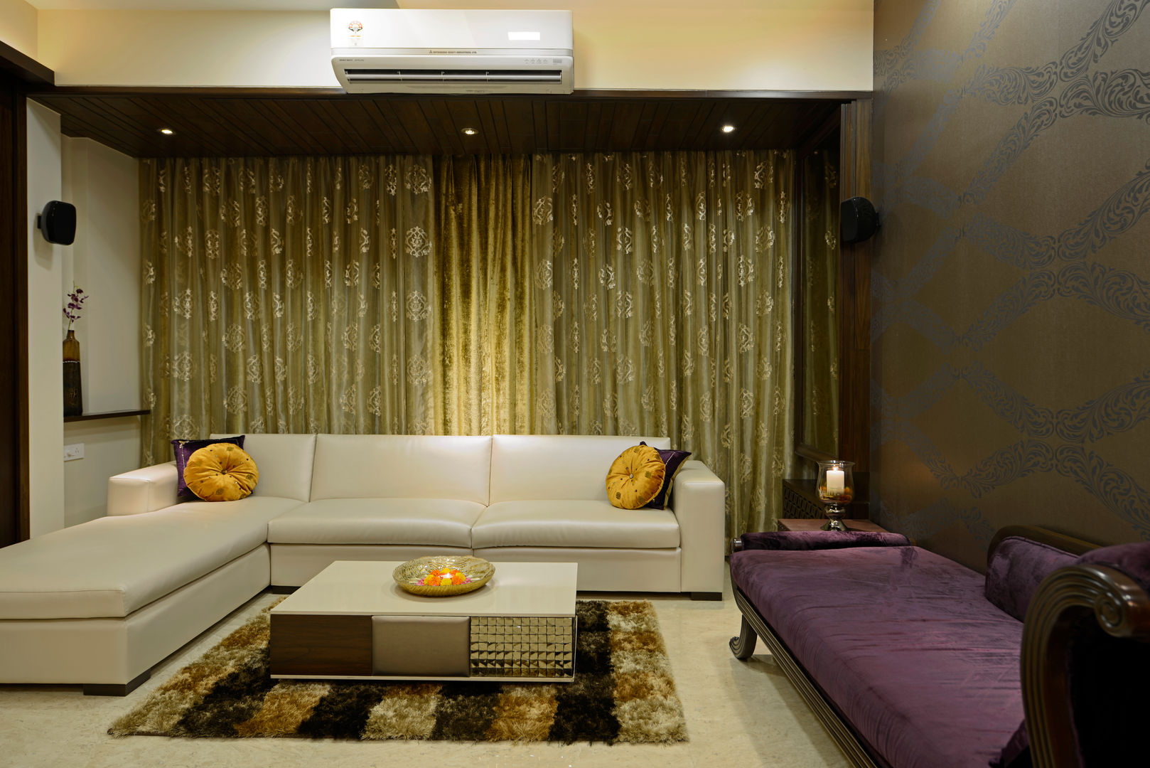 Matunga Apartment, Fourth Axis Designs Fourth Axis Designs Modern living room