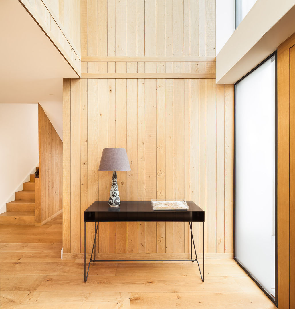 Boyle Farm, Concept Eight Architects Concept Eight Architects Scandinavian style corridor, hallway& stairs