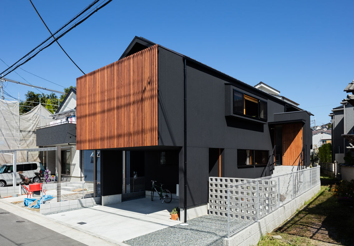 翠香園町の家, 藤森大作建築設計事務所 藤森大作建築設計事務所 Modern houses Wood Wood effect