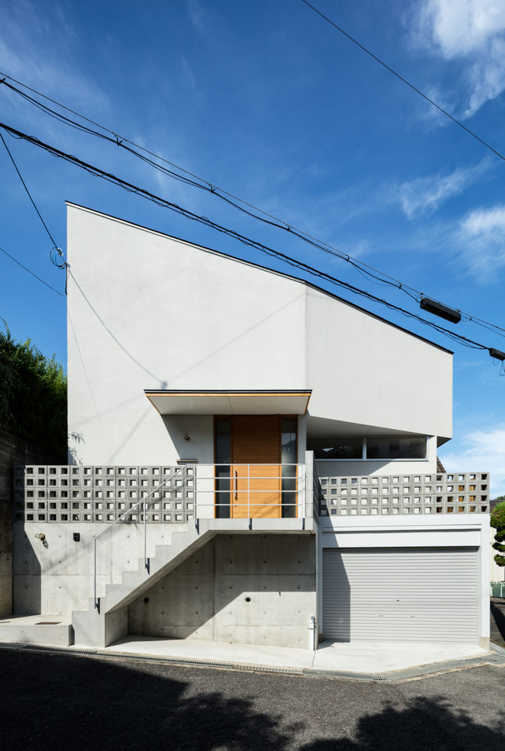 西田宮町の家, 藤森大作建築設計事務所 藤森大作建築設計事務所 Modern Houses