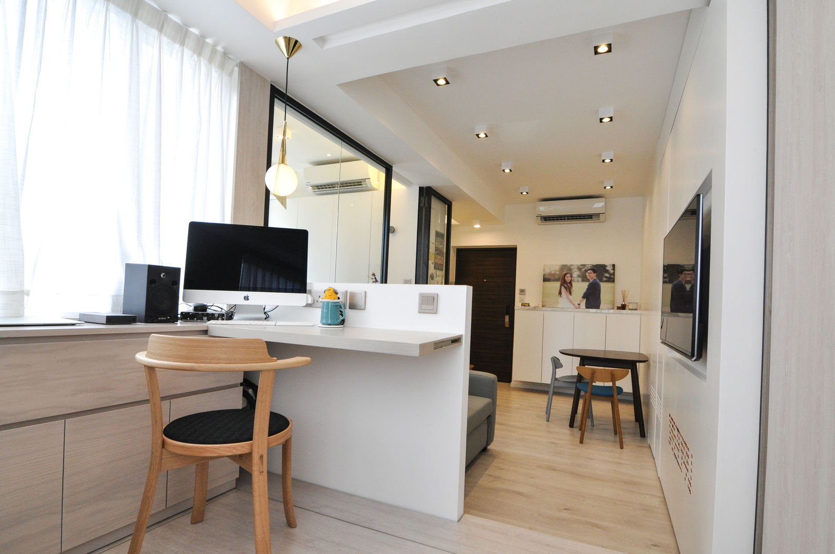 homify Oficinas de estilo minimalista