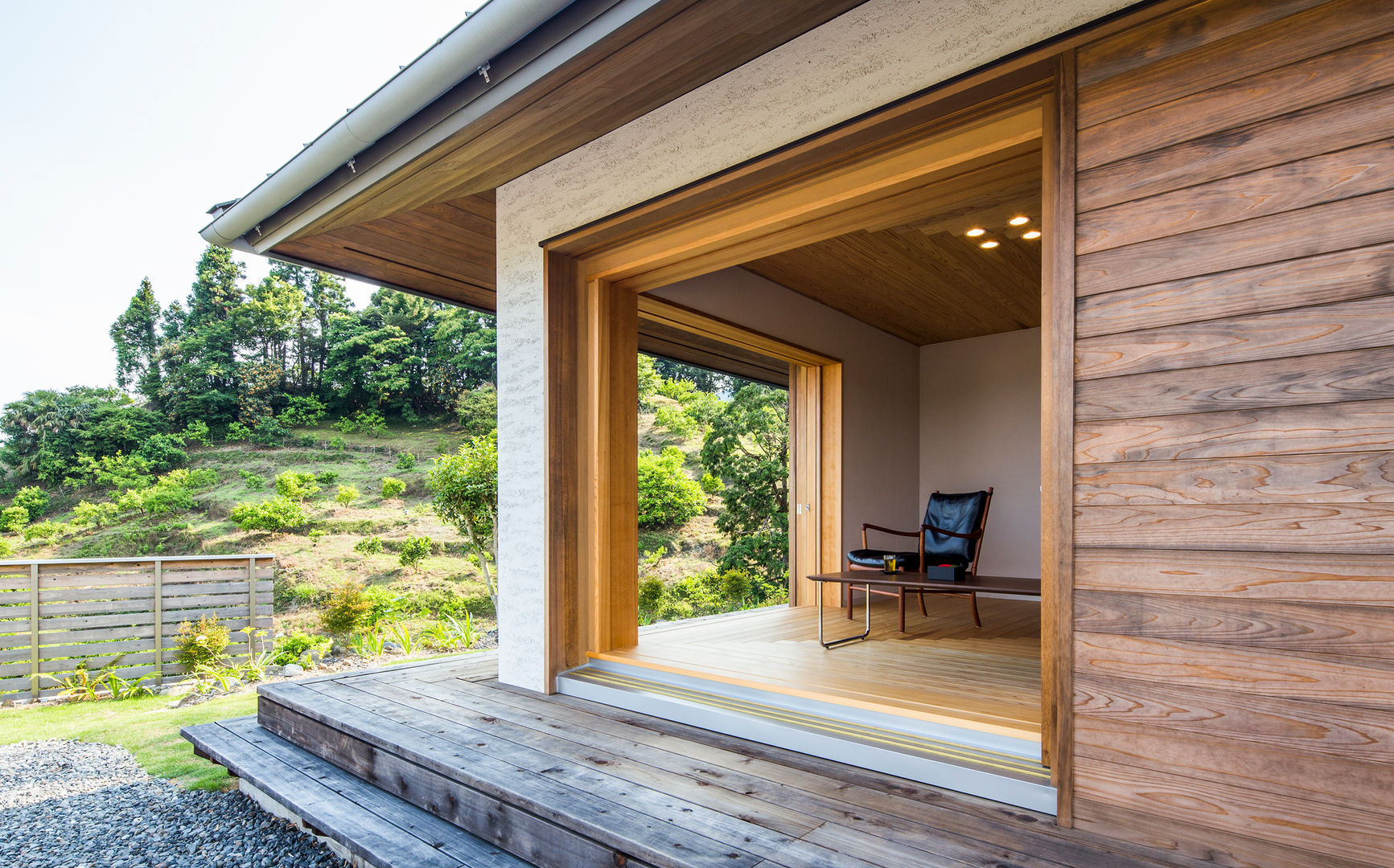 あそうのいえ, 株式会社 自由工房 株式会社 自由工房 Modern balcony, veranda & terrace